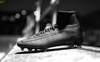 nike足球鞋哪款不挤脚，nike足球鞋官网